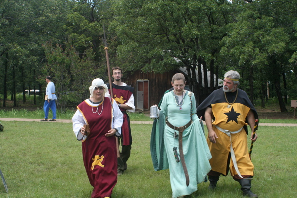 222_rhiannon_entourage