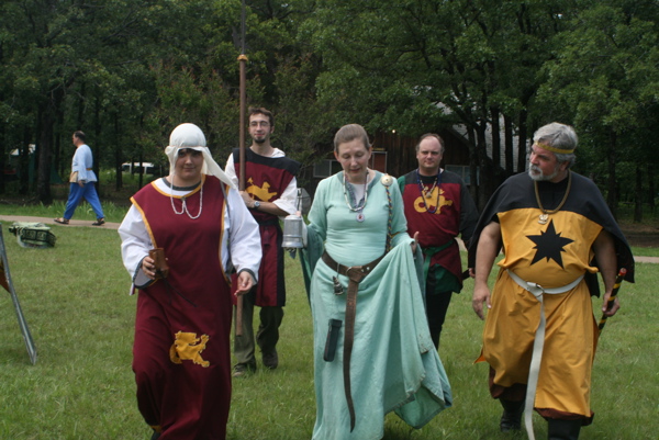 223_rhiannon_entourage